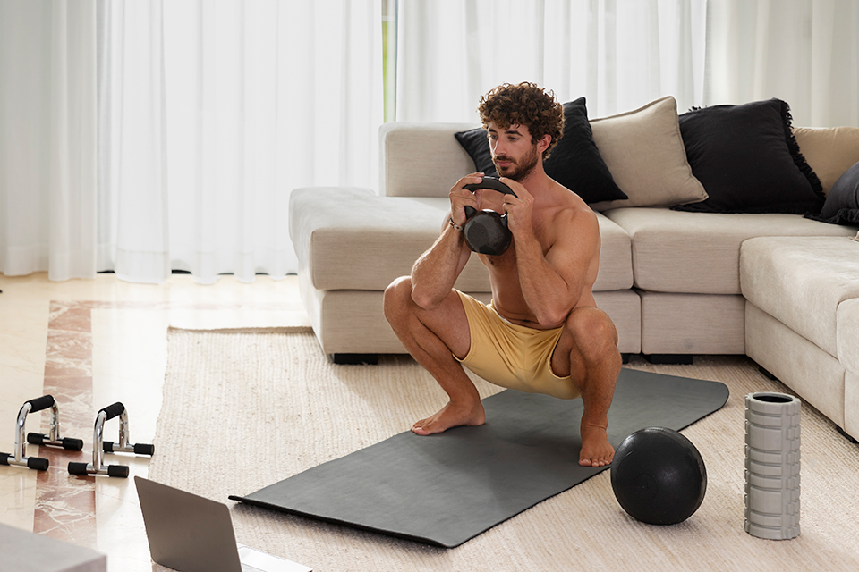 10 Creative Home Workouts for Busy Professionals